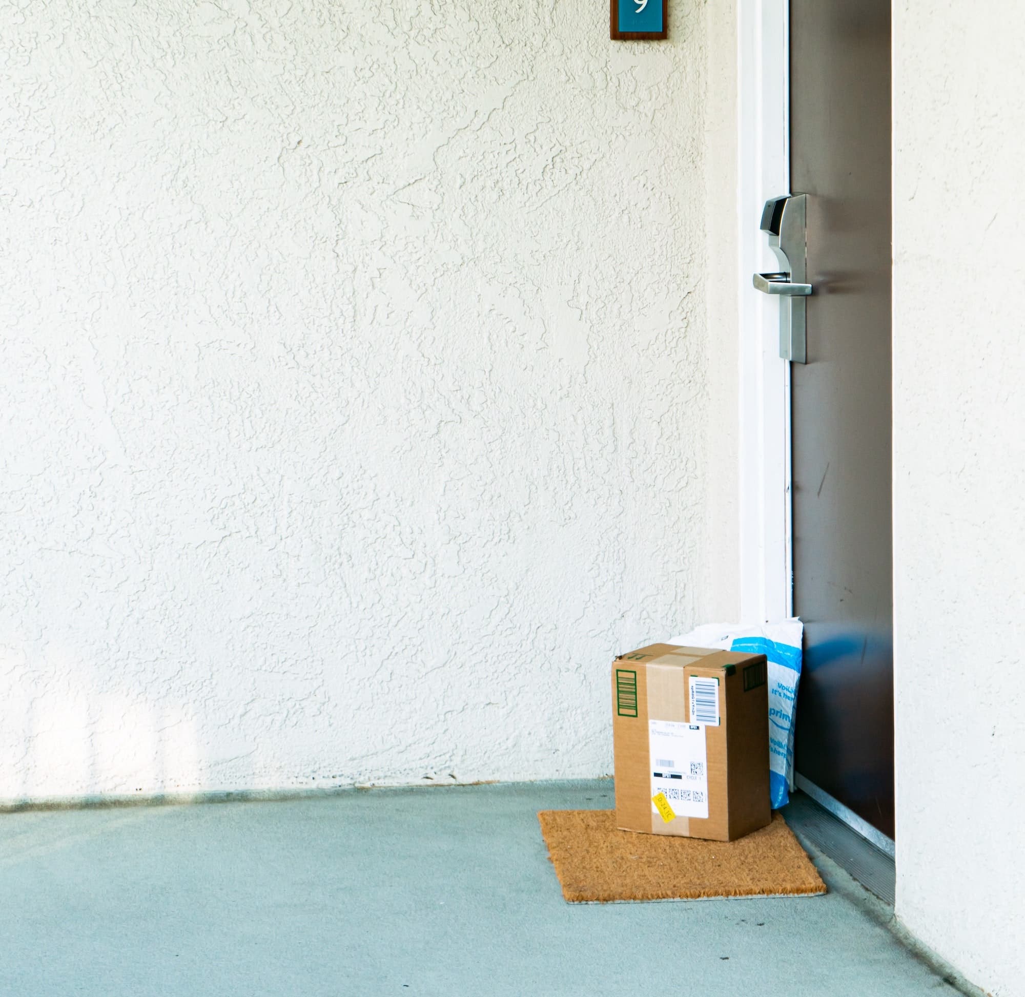 mail packages at the doorstep, is mail-in sperm testing and freezing accurate