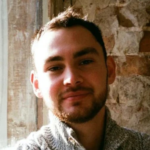 single-male-profile-pic
